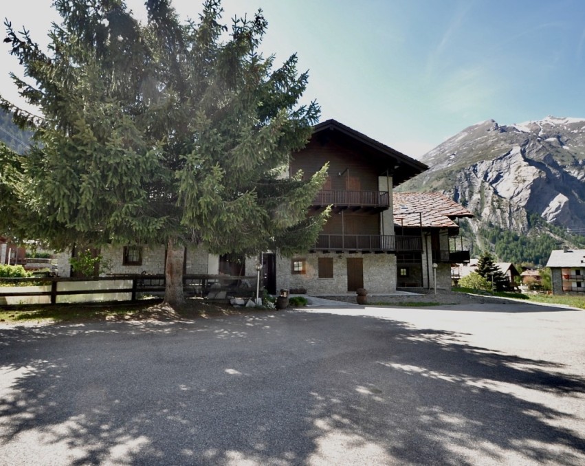ALLOGGIO DUE  LIVELLI